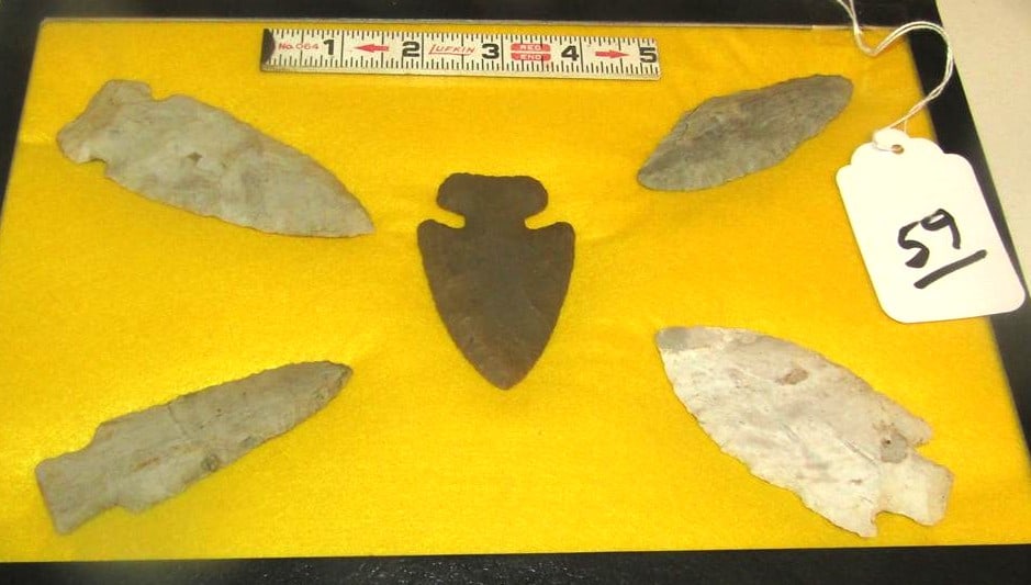 5 Arrowheads (1 of 1)