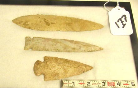 3 Arrowheads