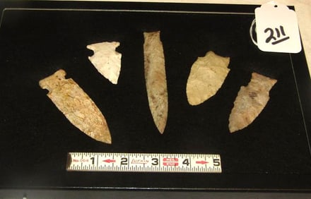 5 Arrowheads