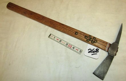 Spike axe