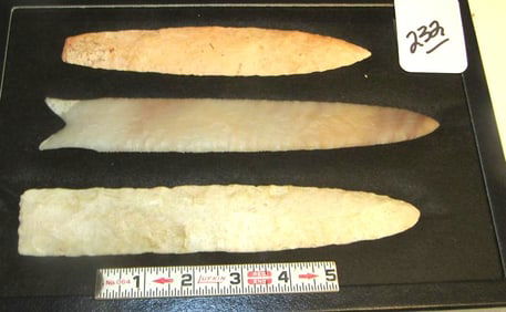 3 Arrowheads