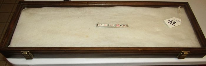 Display case