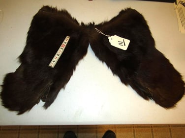 Bear mittens
