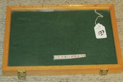 Display case