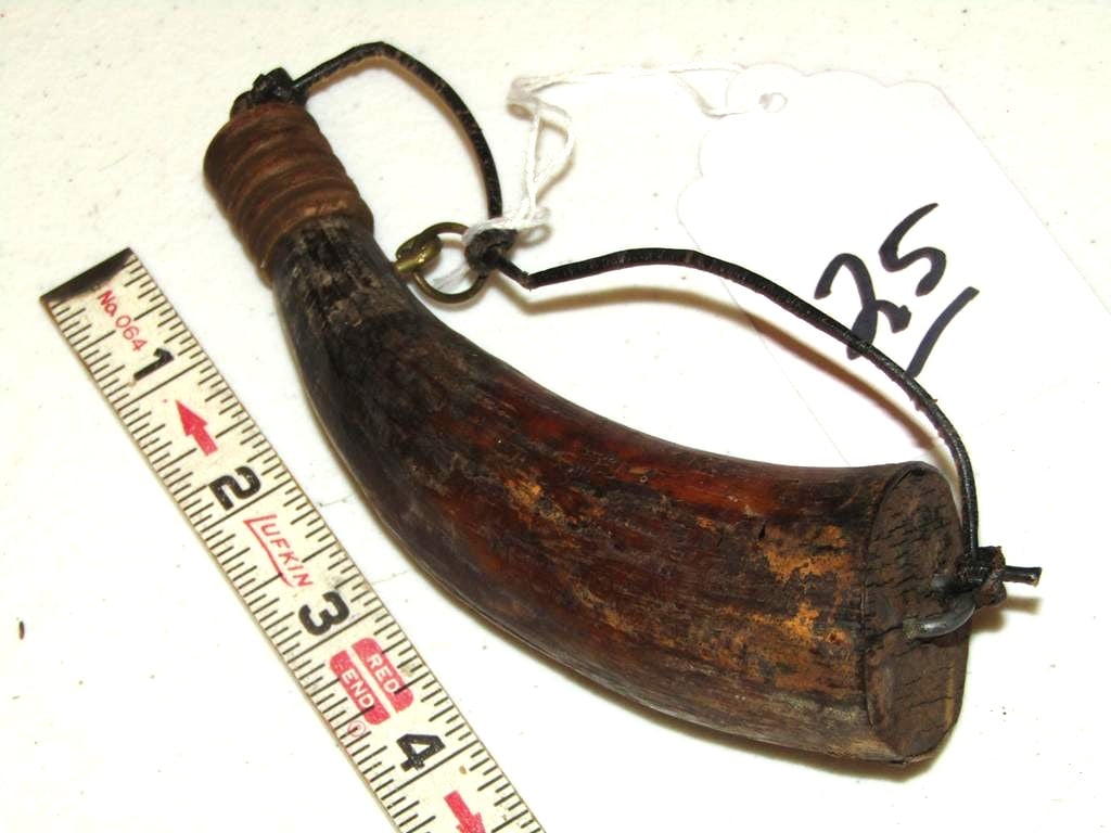 Powder horn: Antique 6" powder horn with strap end, good cond