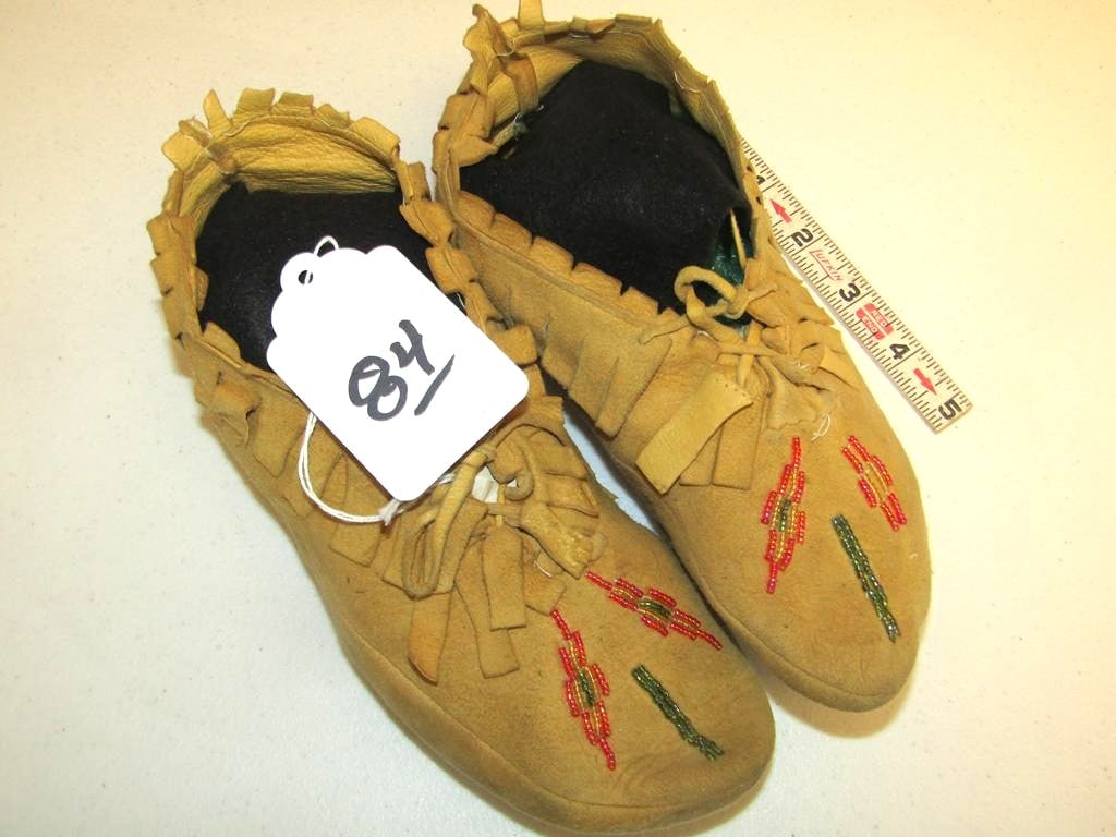 Moccasins: Shawnee soft soled 9" hide moccasins, toe beadwork, fringe, good cond