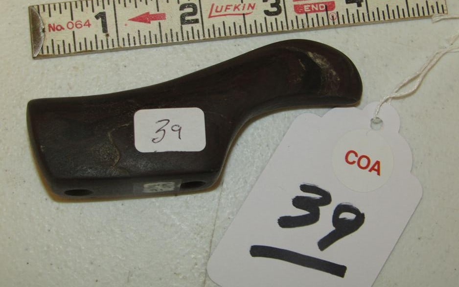 Putty COA: Putty coa 3 15/16" Birdstone, Ohio