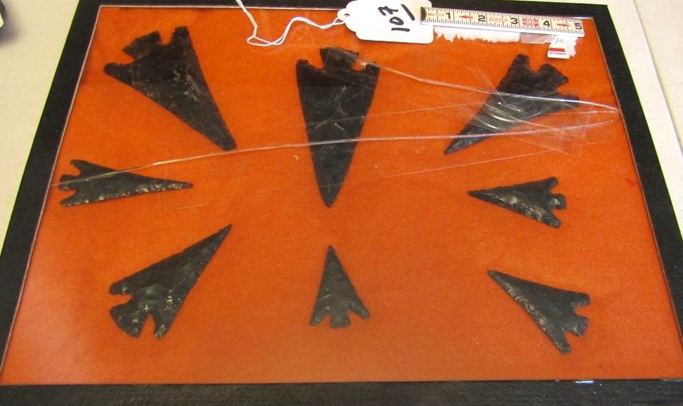 8 pc obsidian: Large display with 8 pc obsidian points