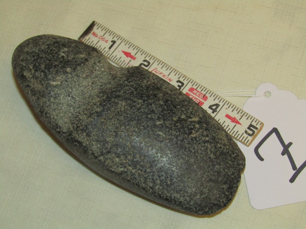 Axe: 5 5/8" axe 3/4 groove, not examined for coa