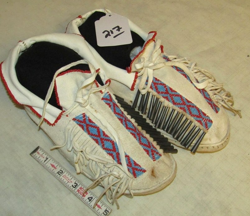 Moccasins: Cheyenne tourist trade 10 1/4" bead and cone decorated moccasins, good condition