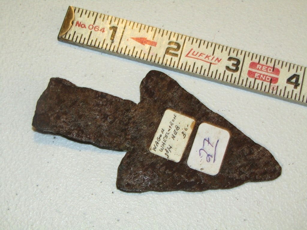 Metal point: 3 3/4" metal point, Nebraska, Cook collection, not examoined for coa