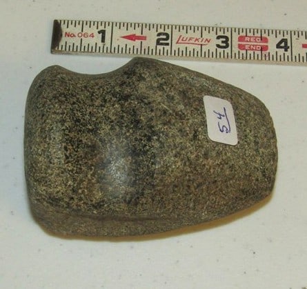 Axe: 3 5/8" fat axe, 3./4 groove, not examined for coa