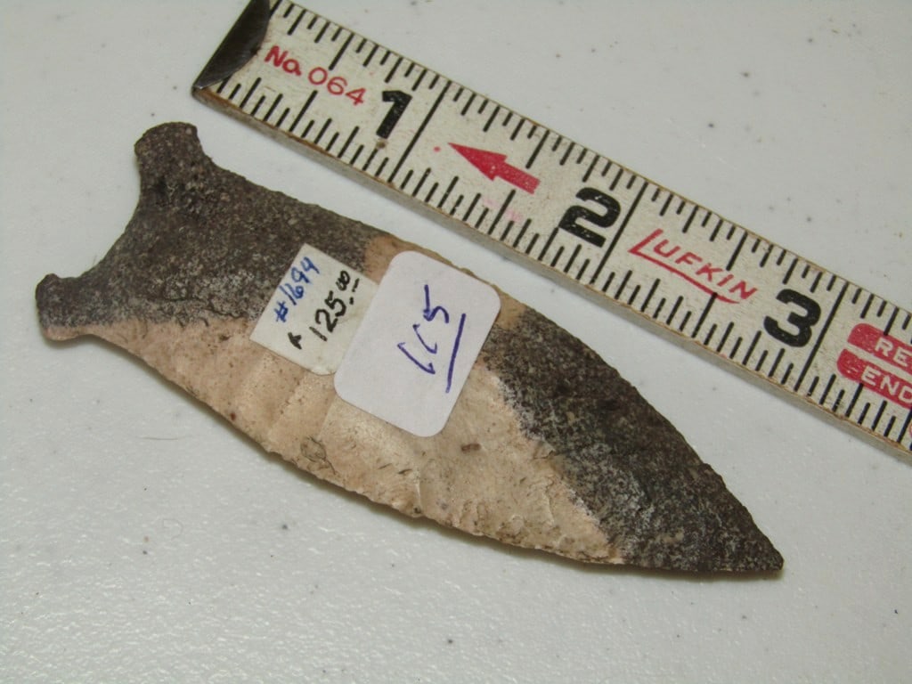 Point: 3 3/8" colorful Beaver Lake point, Cook collection, not examined for coa