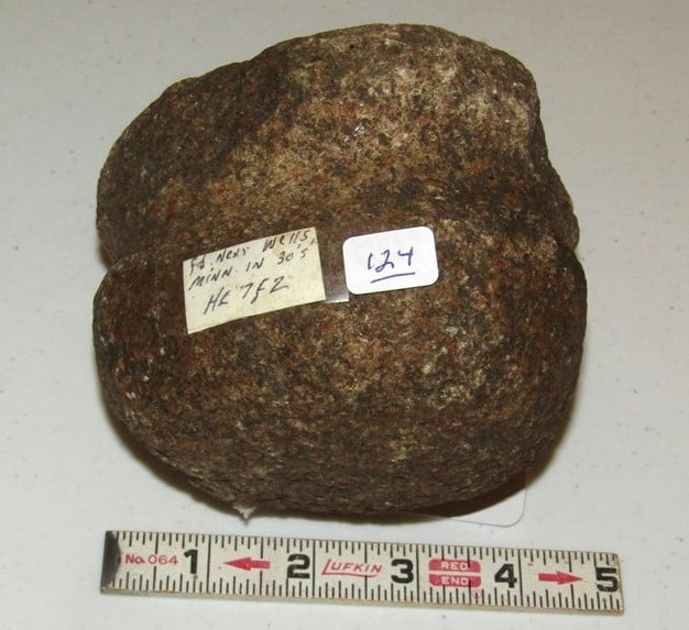 Maul: 4" stone maul with information, full groove, Lamp collection