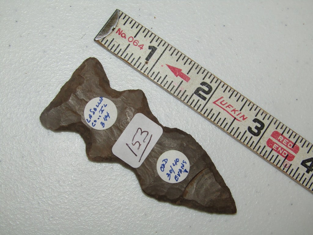 Point: 3 3/8" point, Illinois, Cook collection, not examined for coa