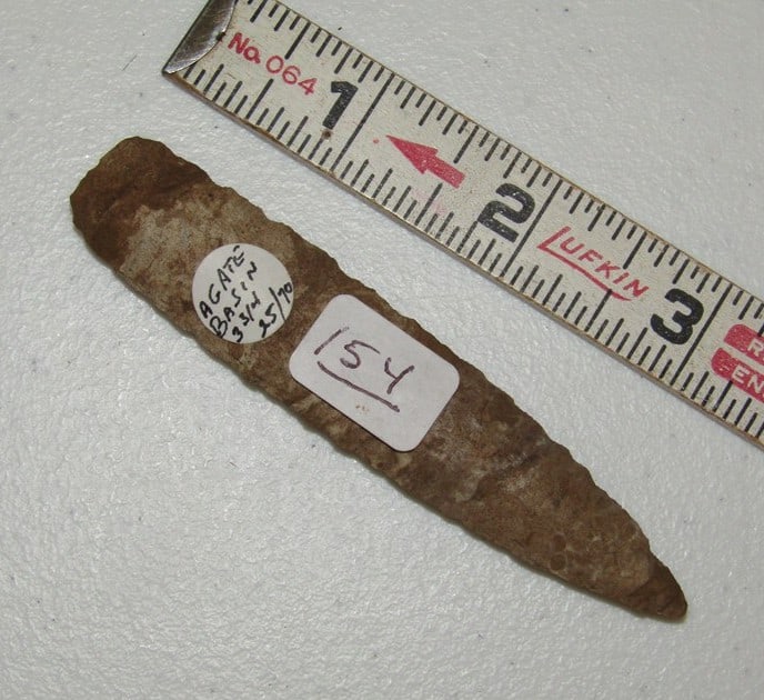 Point: 3 5/8" Agate Basin point, Cook collection, not examined for coa