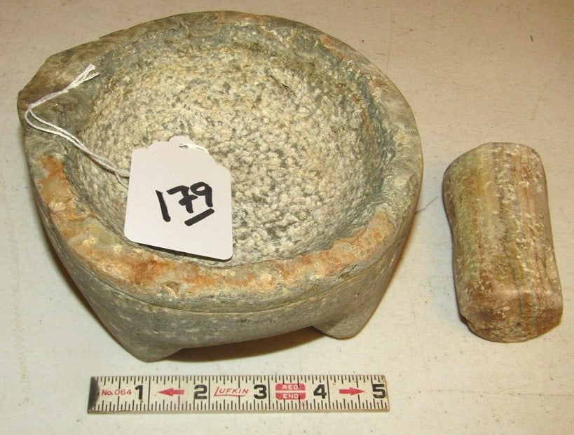 Mortar/Pestle: Stone carved 3 footed mortar with stone pestle, 6 3/4", good condition, Beranek collection