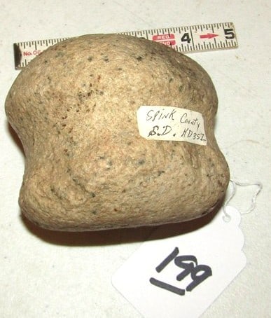 Maul: 4" stone maul, South Dakota, Lamp collection, not examined for coa