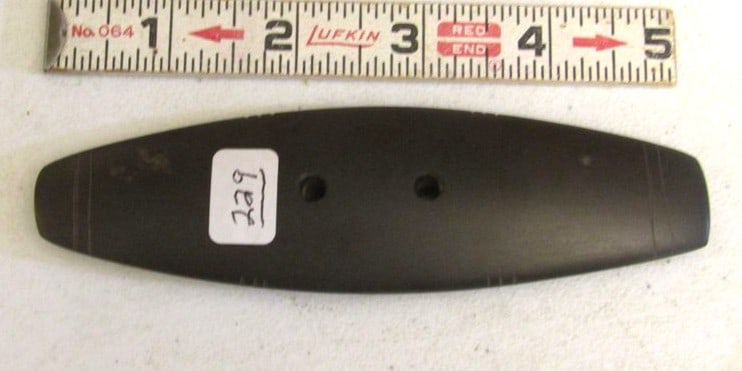 Gorget (1 of 1)