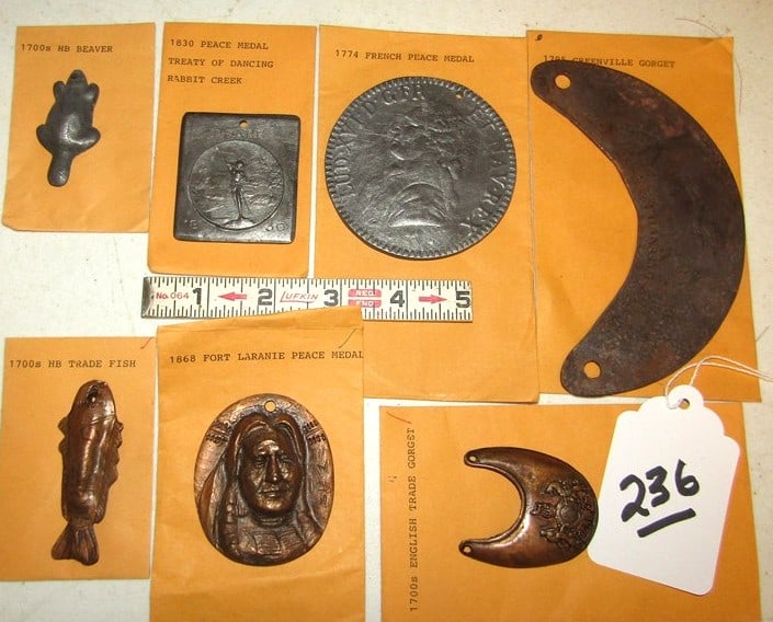 7 pc medals: Display with 7 varioius medals with information, Beranek collection, good condition
