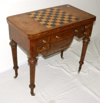Victorian Walnut Envelope Card Table. With games bo - 2