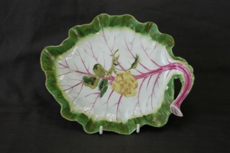 Chelsea Porcelain Leaf Dish c.1760. Painted as l - 2