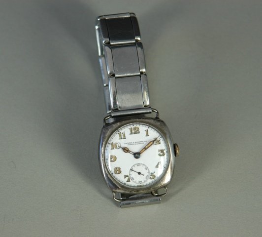 Longines Mens Wristwatch. White enamel face with S - 2