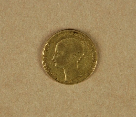 1855 Gold Sovereign. Sydney Mint. Condition F - V - 2