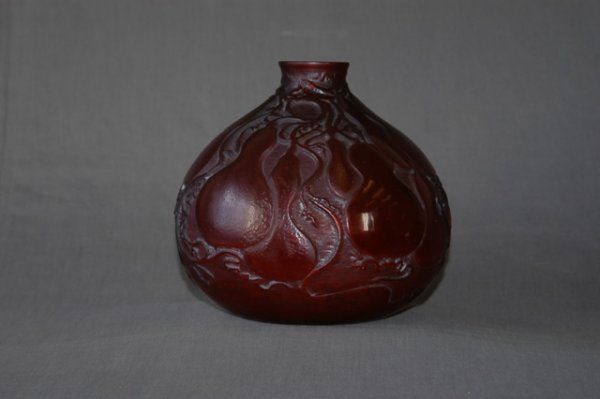 Rene Lalique Deep Red 'Courges' Vase. c.1914 - 3