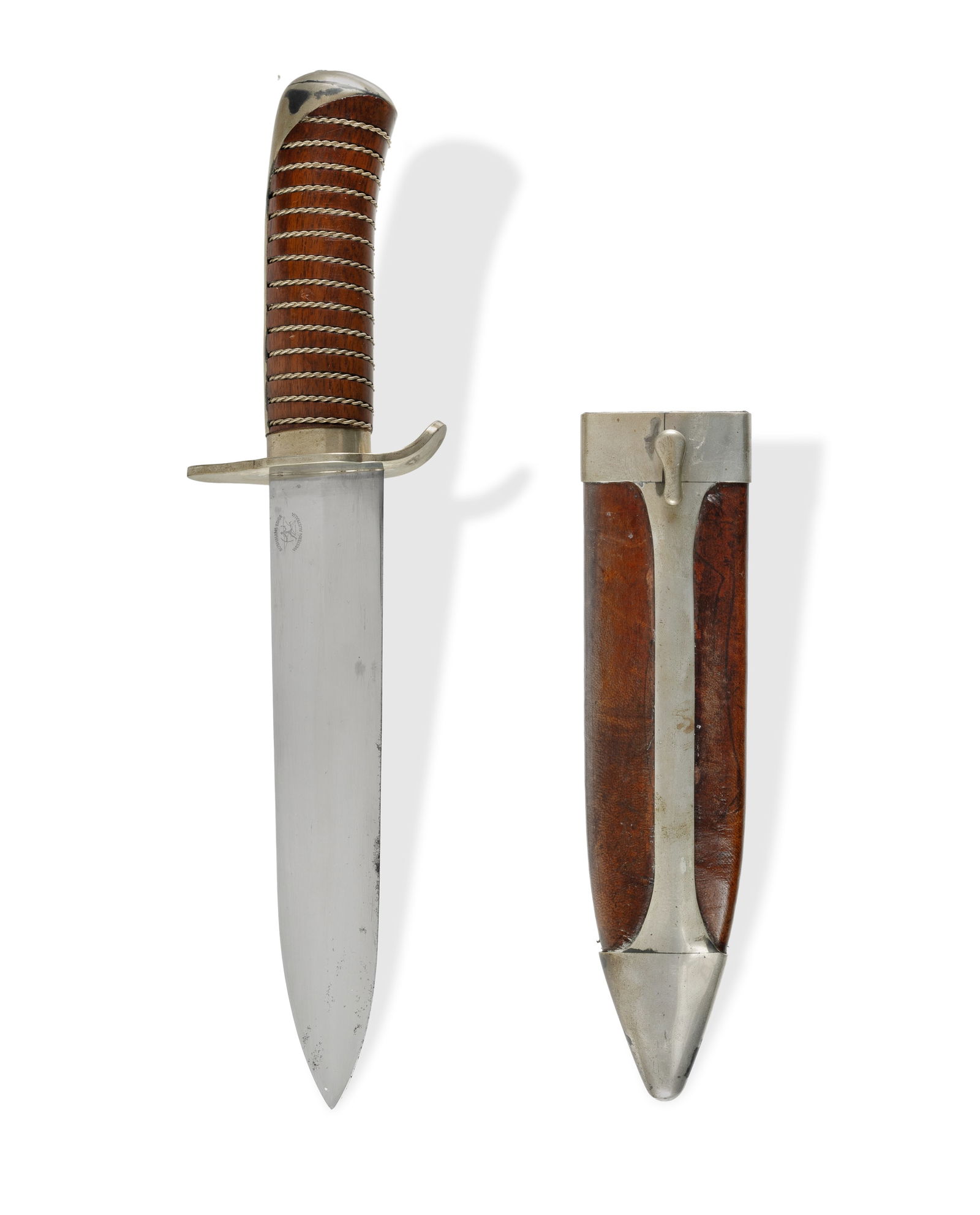 Handmade Custom 'Bushmans Edge' Bowie Knife (1 of 4)