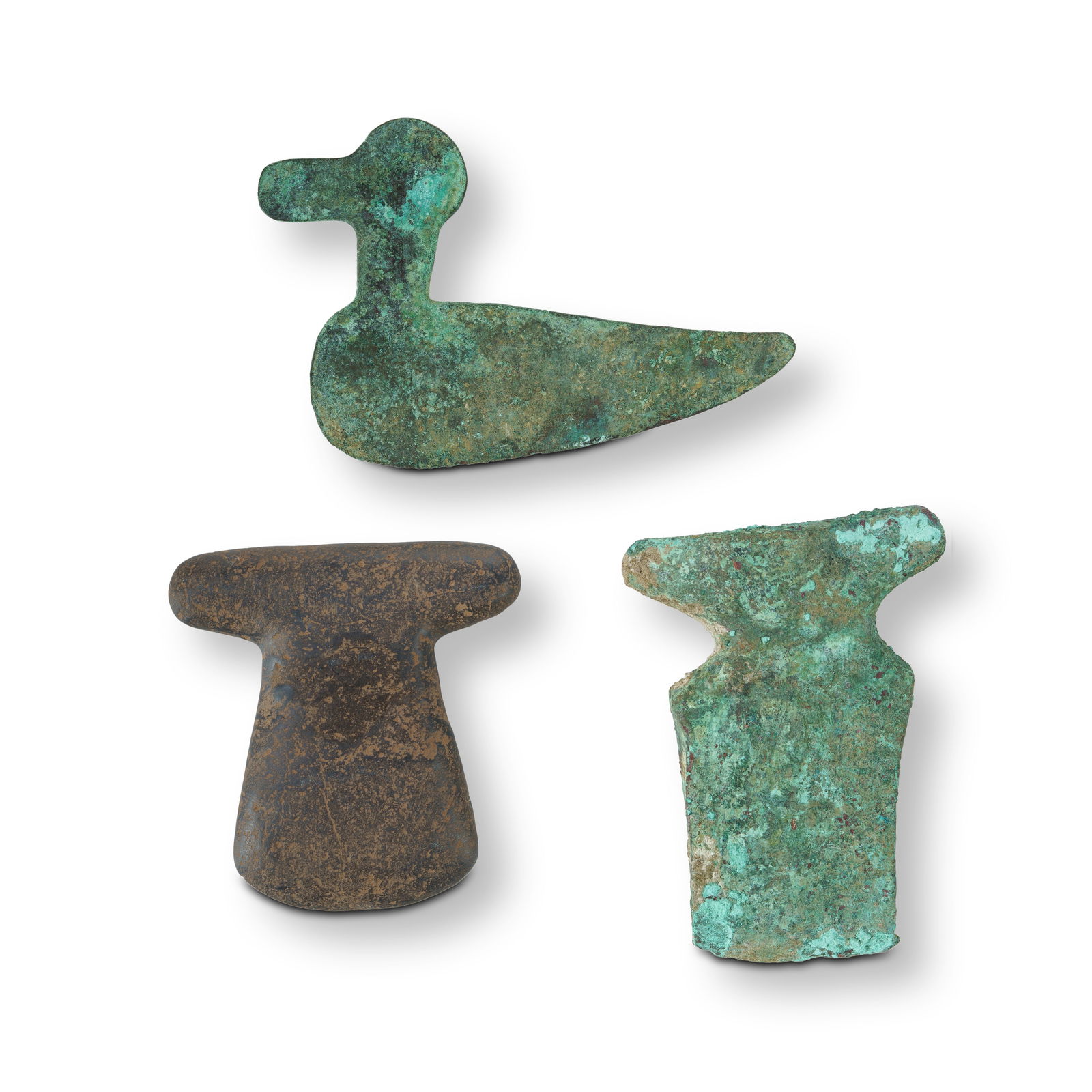 3 Pre-Columbian Artifacts: 3 Pre-Columbian Artifacts Includes Peru Inca bronze tumi (hand axe), c.1300-1400 CE (H11cm); Peru Chimú culture bronze duck form tumi (knife), c.1100-1400 CE (L12cm); and a stone hand adze (9x9cm