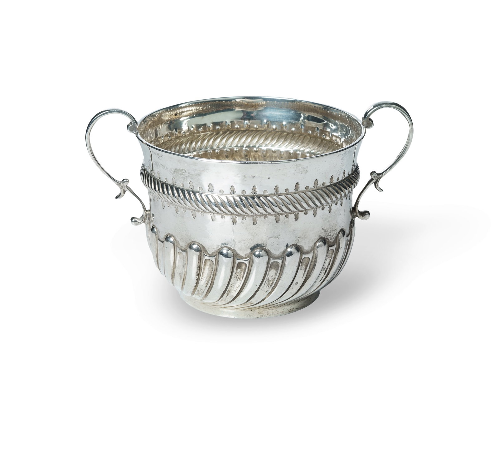 Victorian Sterling Silver Porringer (1 of 3)