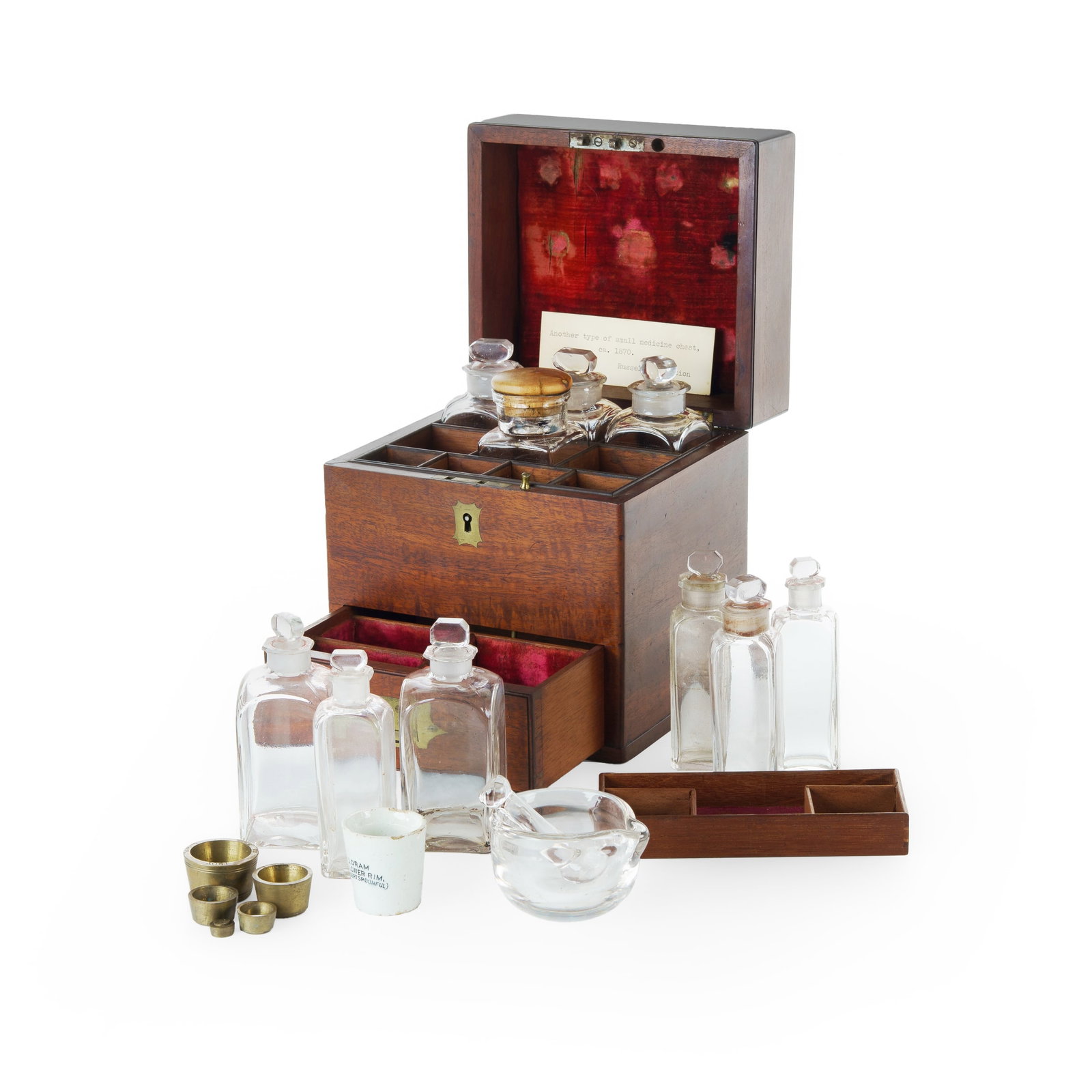 Small 19th C Travelling Apothecary / Medicine Chest (1 of 2)