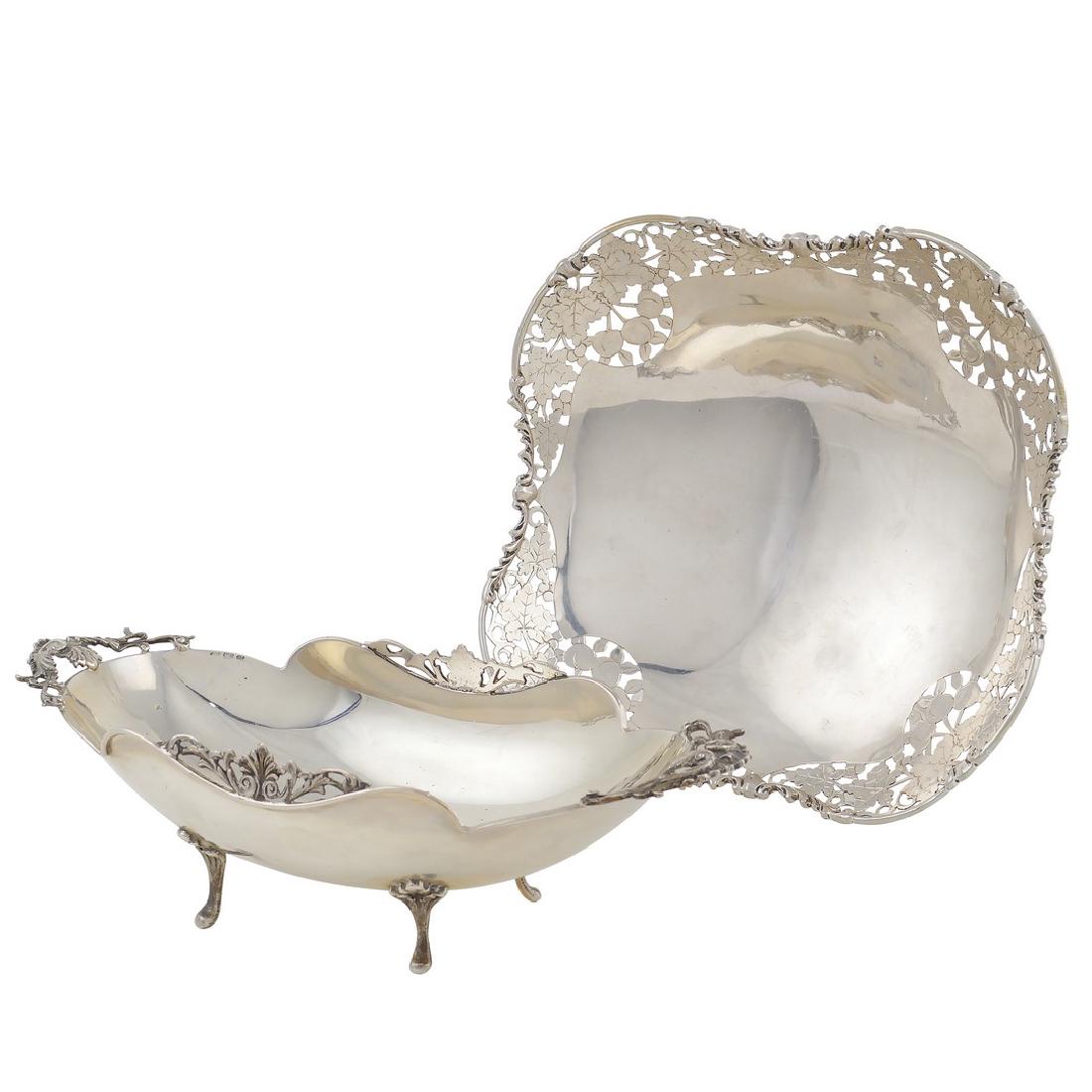 Two silver baskets Italy, 20th century peso 520 gr. (1 of 1)