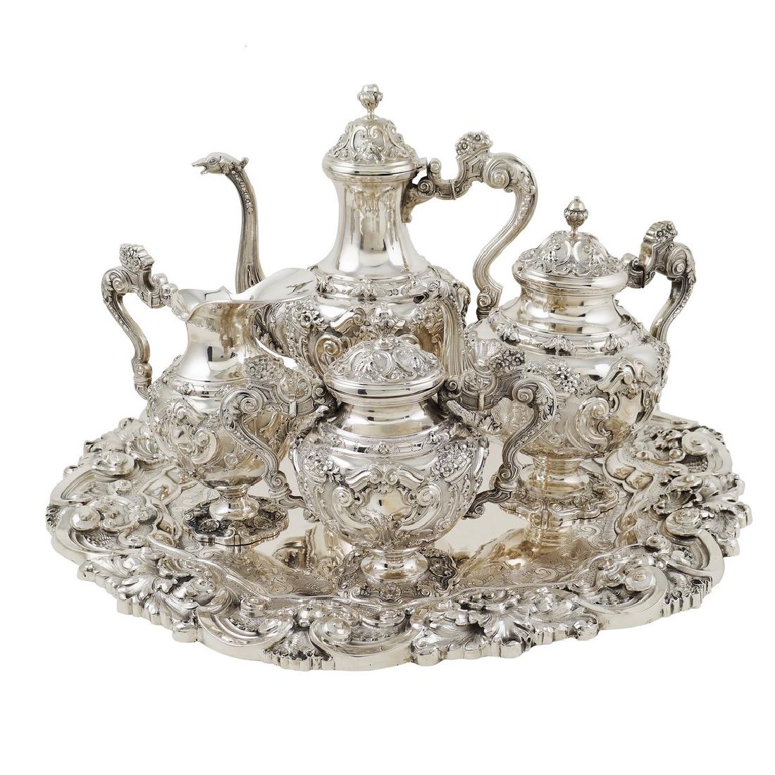 A silver tea and coffee set Portugal, 20th century peso (1 of 1)