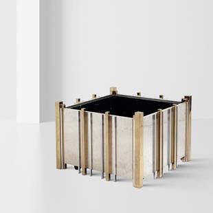 Nucci Valsecchi Italy, 1970s 44x61x61 cm.: steel and brass planter