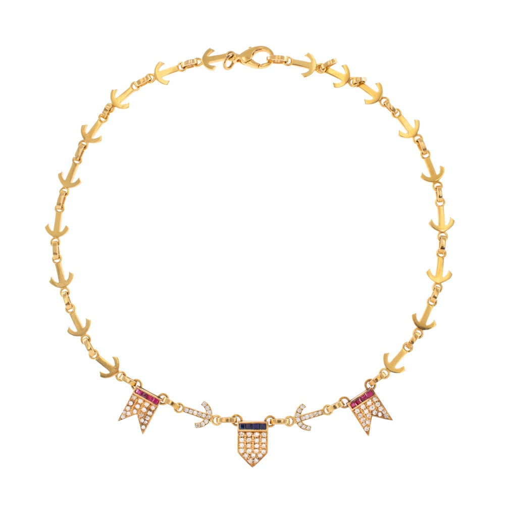 18kt yellow gold necklace with nautical flags: 18kt yellow gold necklace with nautical flags, weight 33 gr., anchor motif link, flags with brilliant-cut diamonds circa 1.40 ct, rubies and carré sapphires, length 42 cm.