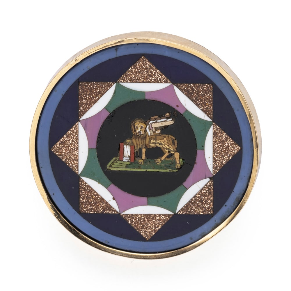Micromosaic and yellow gold brooch depicting the Lion of San Marco (1 of 1)