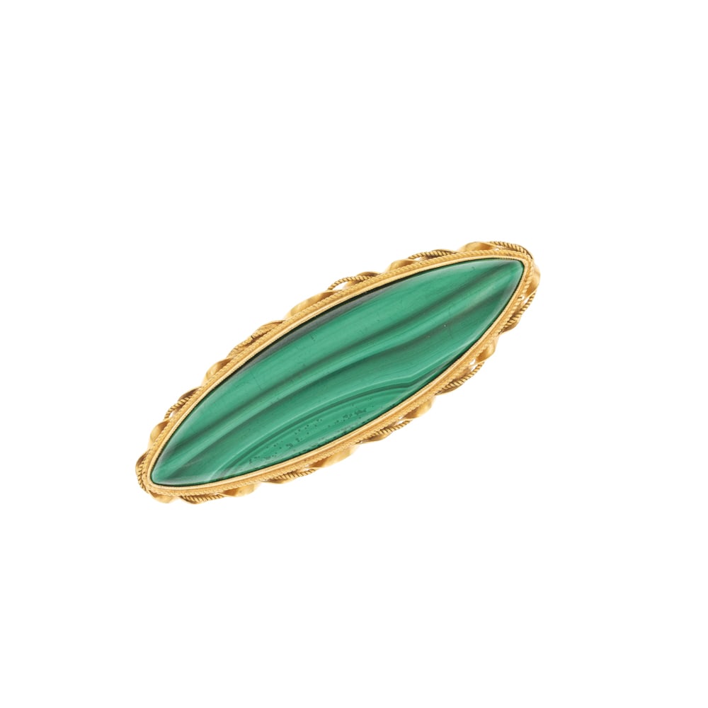 18kt yellow gold and malachite brooch: weight 22 gr., dimensions 6.3x2.2 cm.