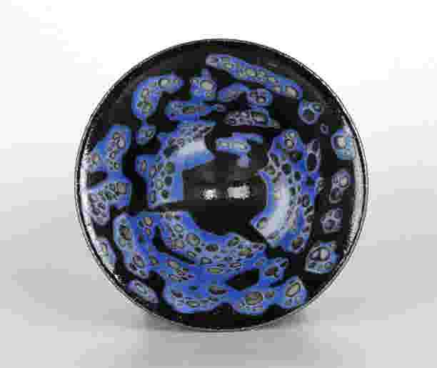 Song dynasty Rare Chinese brown glazed tea bowl (1 of 7)