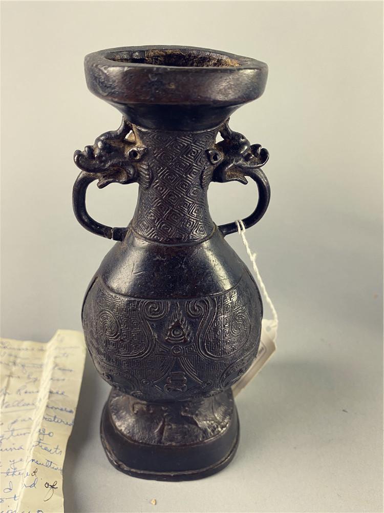 Late Ming Copper kettle with double beast ears (1 of 4)