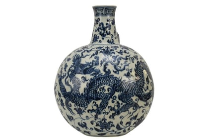 Large Chinese Blue & White porcelain Bottle Vase