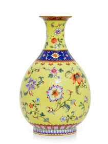 Chinese Falangcai-Style Porcelain Vase