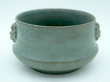 A Chinese Song Dynasty style porcelain Ru ware incense burner.