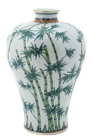 Chinese Qing Dynasty Ducai Porcelain Vase, Yongzheng Mark