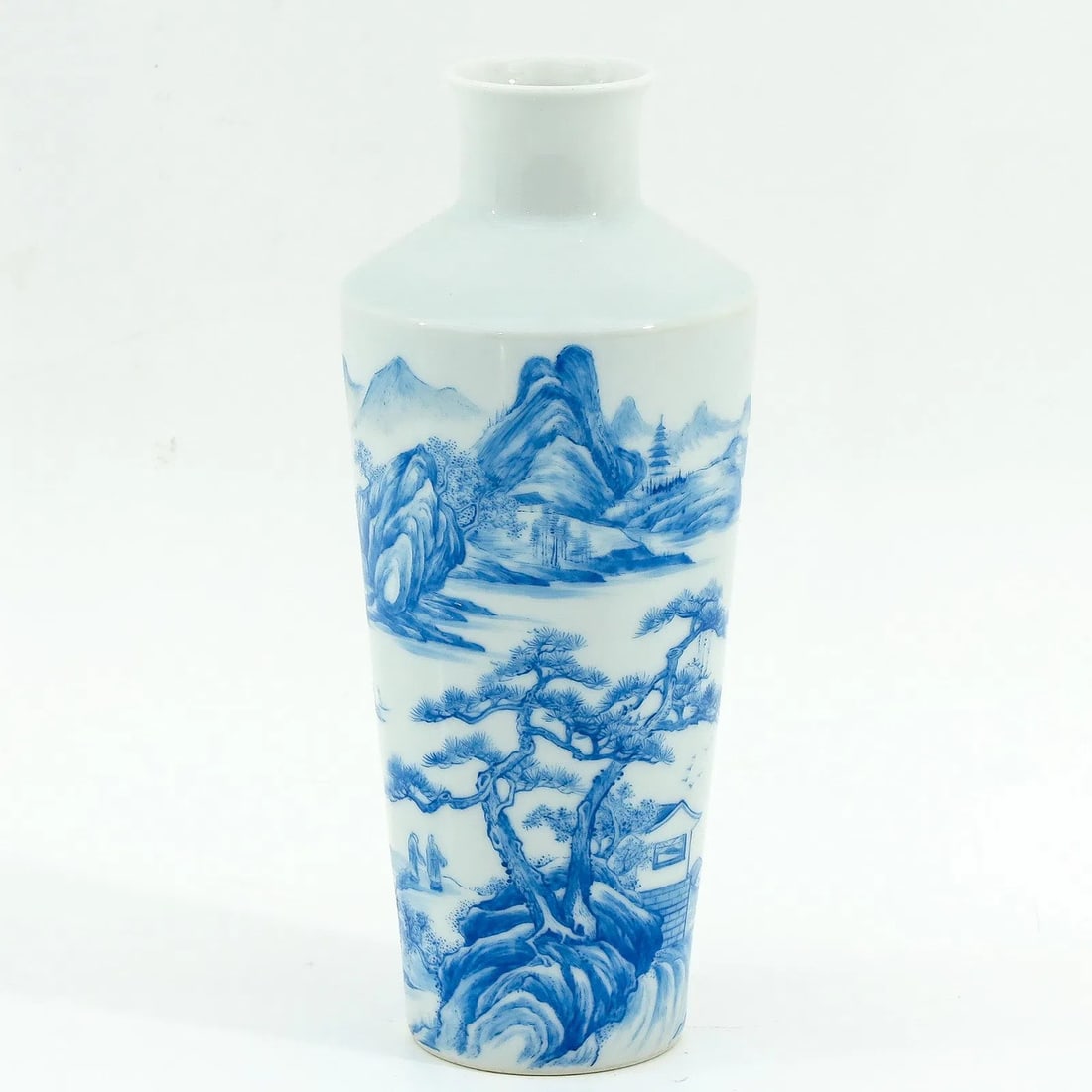 Chinese Qing Dynasty qianlong period mark porcelain vase: Landscape decor with Chinese text, Qianlong mark, 20 cm. tall.