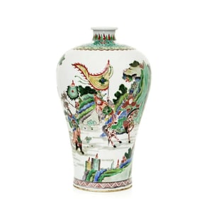 Chinese Qing Dynasty scene of Warriors of the Three Kingdoms in bright enamel Kangxi mark porcelain
