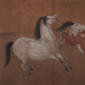 Fine Chinese antique painting on silk with scroll