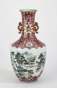 Chinese Qing Dynasty Qianlong period style famille verte Hu vase