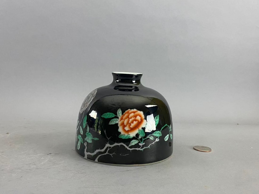 Chinese Asian porcelain (1 of 7)